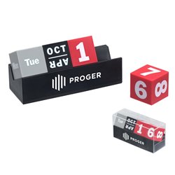 Cubes Perpetual Desk Calendar